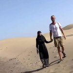 A moment of passion in the desert
