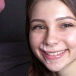 La plus mignonne des jeunes femmes aime être utilisée