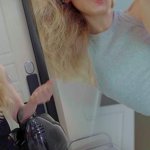 The courier mixed up the order she solved the problem by taking off her panties Dolly Rud