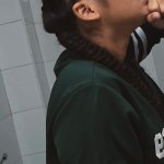 NUEVO VIDEO COSPLAY DLE JUEGO DEL CALAMAR Venus Afrodita se folla al jefe sin verle la cara quiere que le folle hasta el culo por PORNBCN 4K