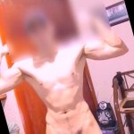 Hot naked guy flexing his natural body
