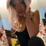 Sexy Gamergirlfriend teases discord friends