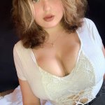 Milada Moore Pictures in an Infinite Scroll