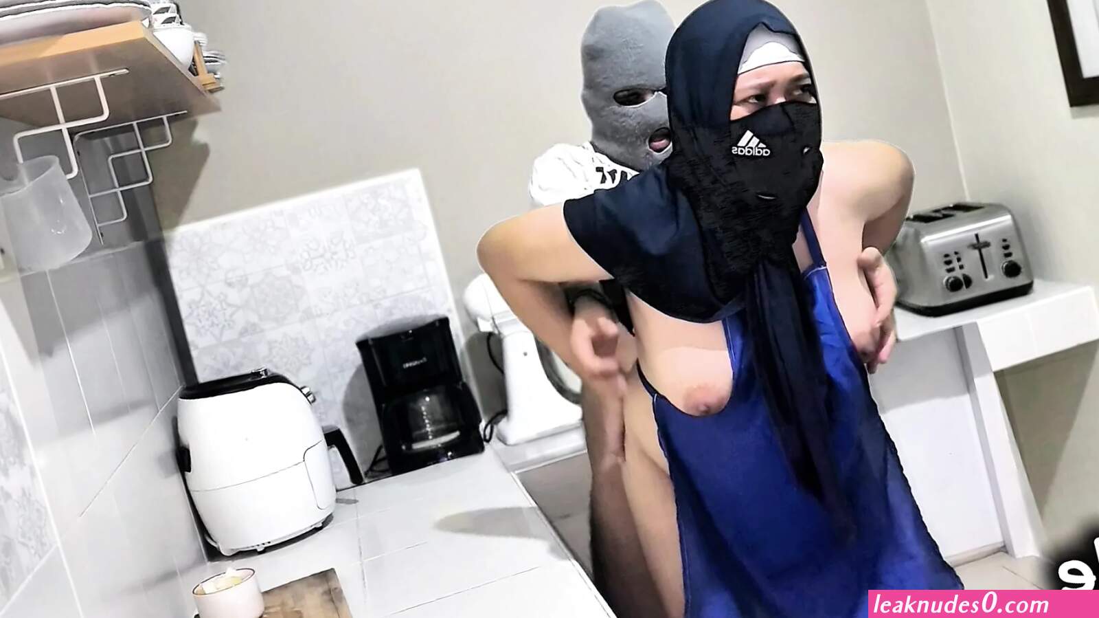 Cantik pake anal (photos)