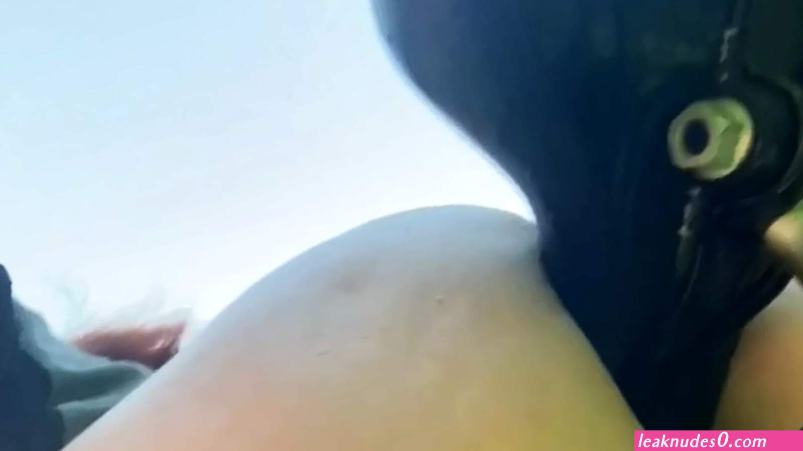 Public dildo ride (photos)