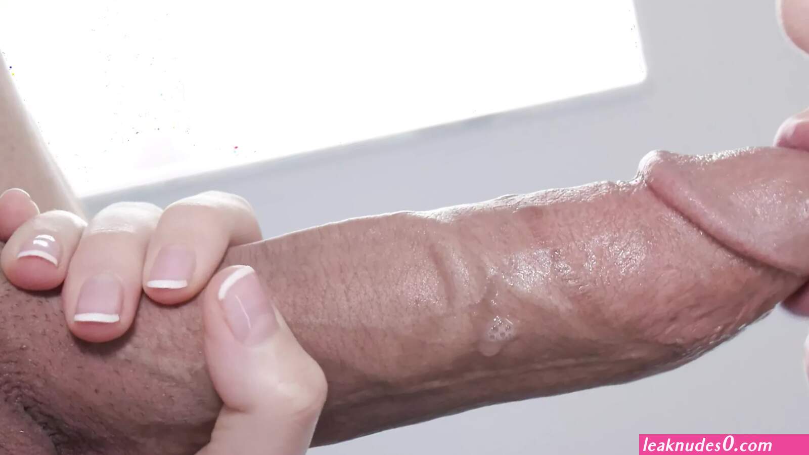 Blowjob as a favor (photos)