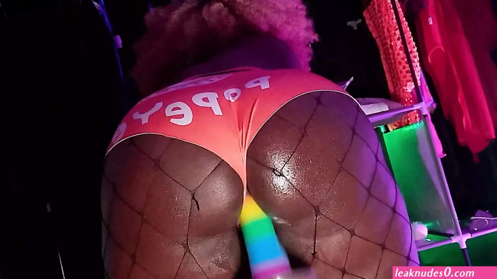 Popeyes fuck (photos)