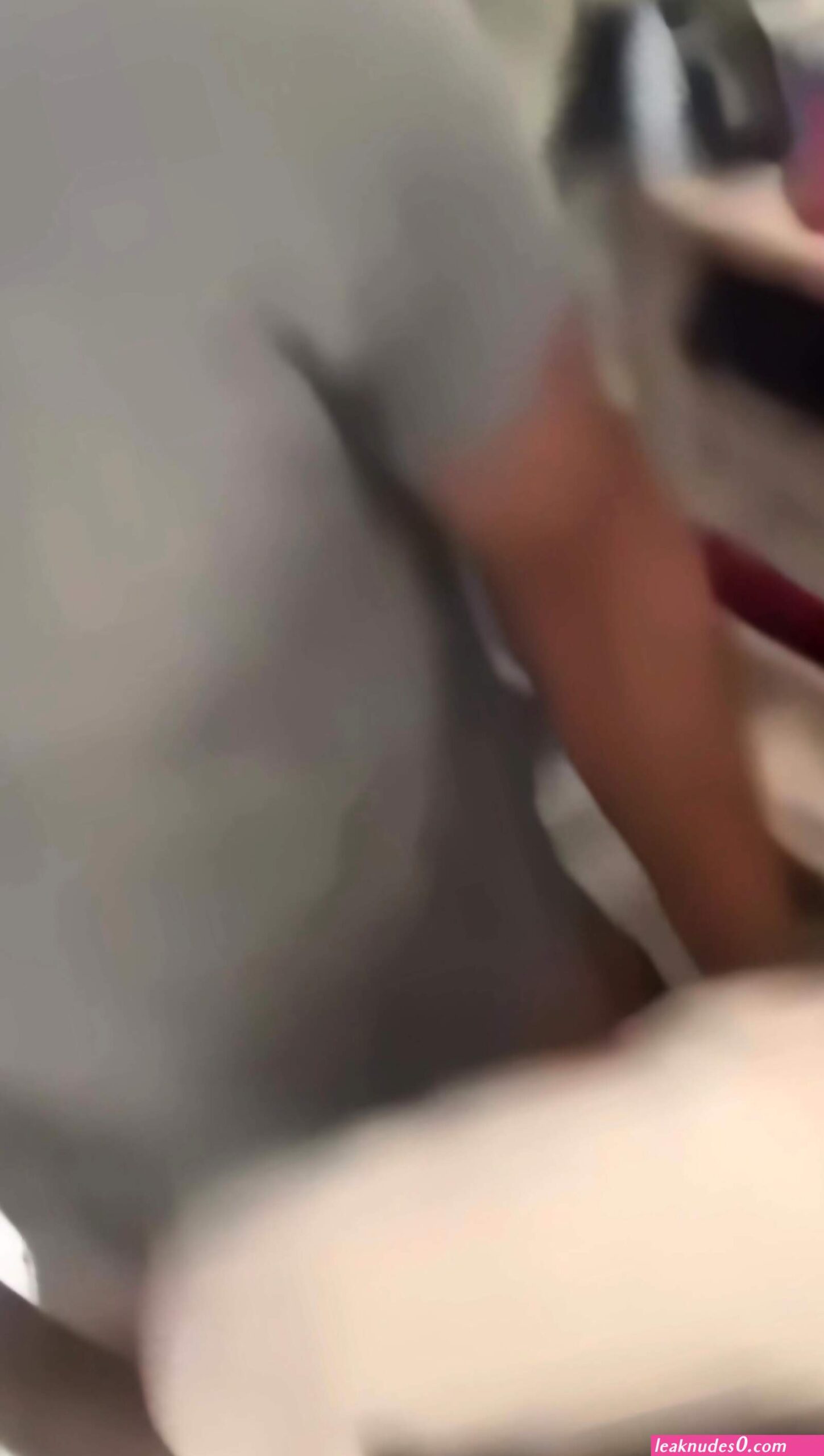 Prisoner fucks guard (photos)